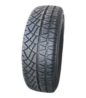 Gomme ricoperte 4x4 Latitude Cross 225 55 R17